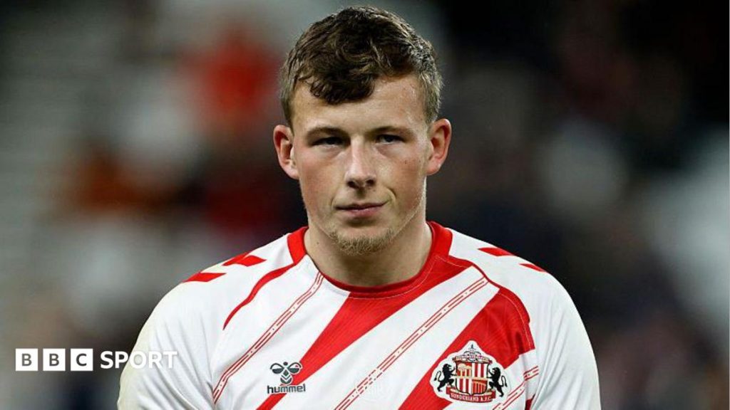 Wrexham transfer news: Red Dragons close in on Sunderland's Patterson